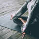 Le yoga pour améliorer les problèmes de thyroïde